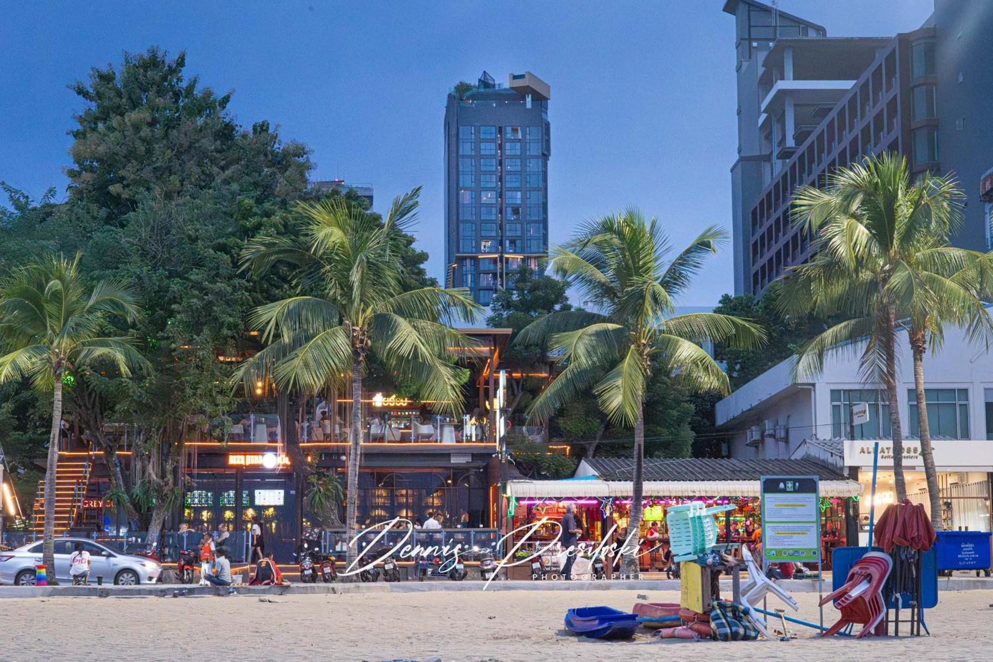 Апартаменты Edge Seaview